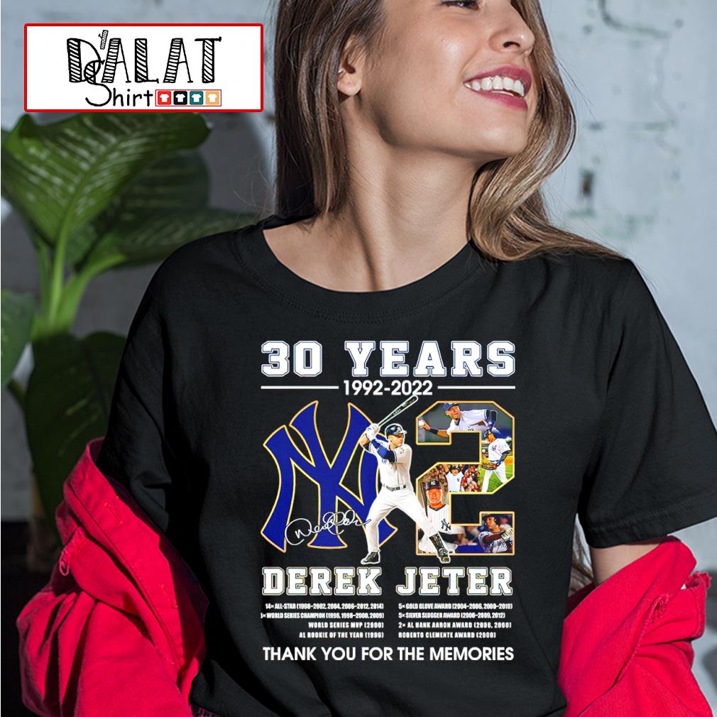 30 Years 1992-2022 Derek Jeter signatures thank you for the memories shirt  - Dalatshirt