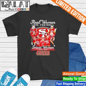 Official Never underestimate a Woman who understands football San Francisco 49ers  team signatures T-shirt - REVER LAVIE