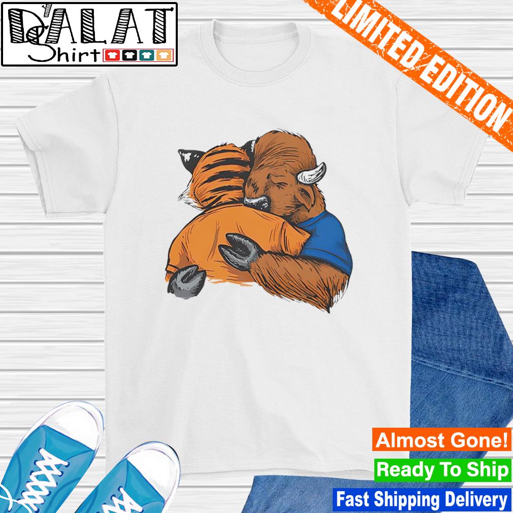 Billy Buffalo Mascot Hug Cincinnati Bengals Shirt