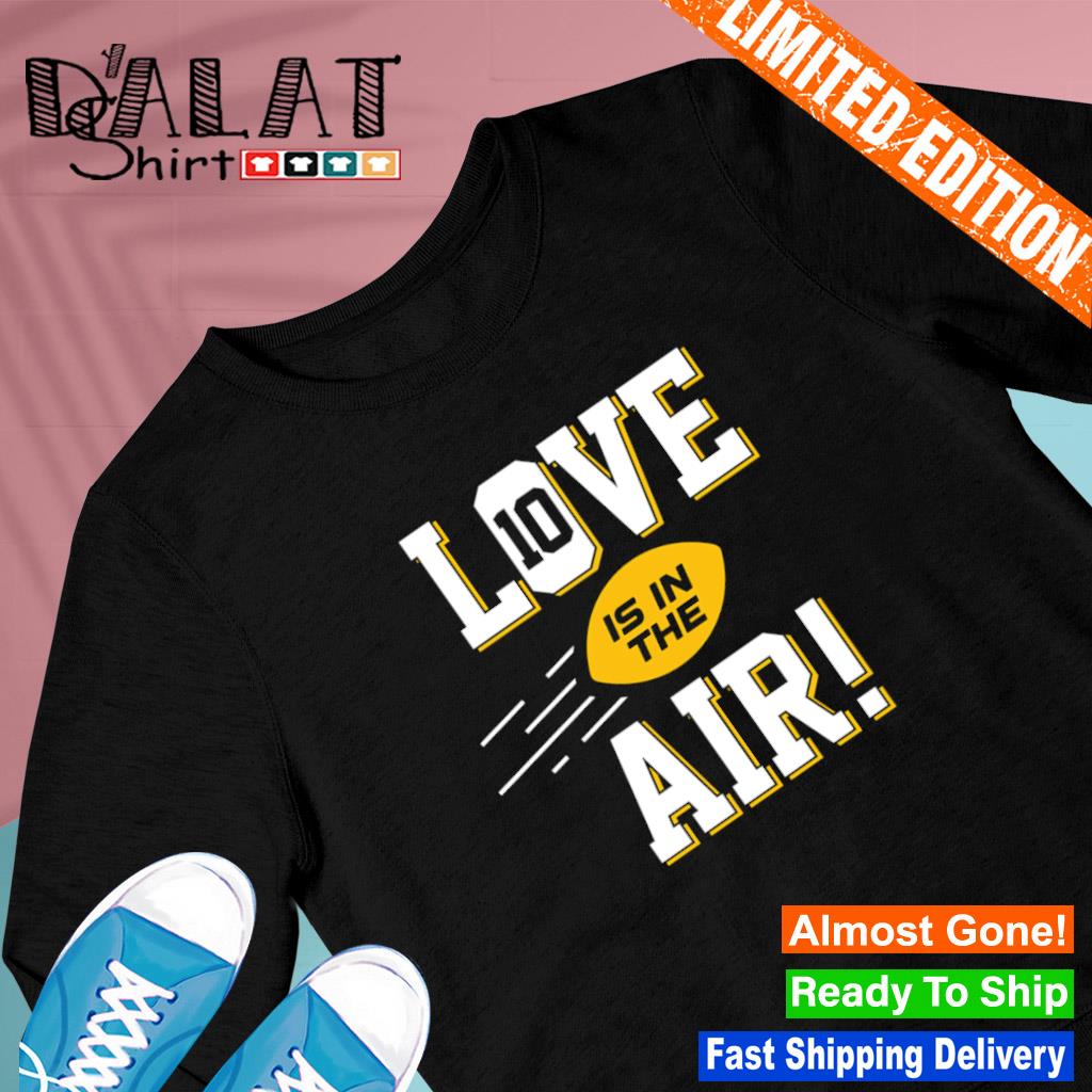 Green Bay Packers love is in the air shirt - Limotees