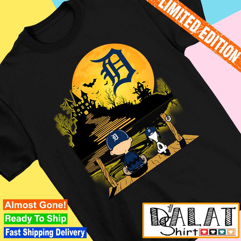 Snoopy Charlie brown sit under moon detroit tigers halloween T-shirt, hoodie,  tank top, sweater and long sleeve t-shirt