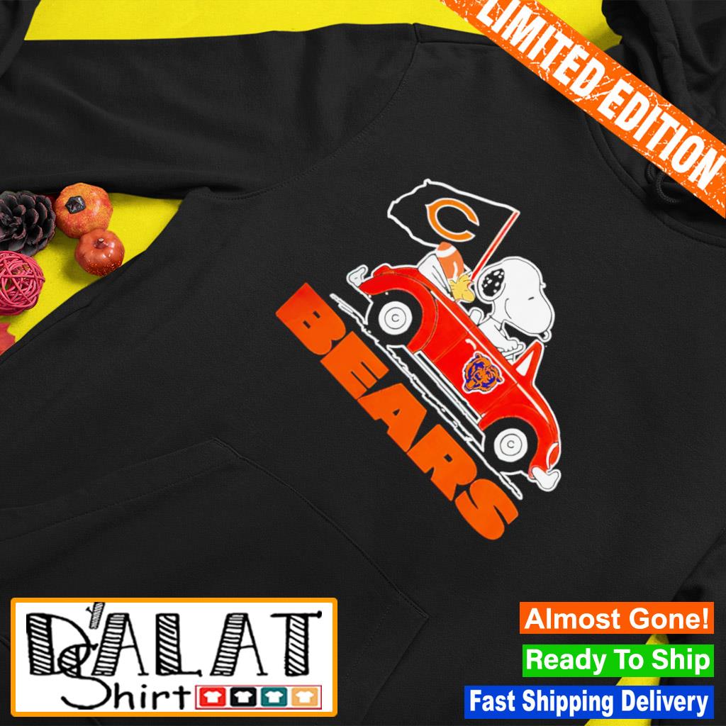 Snoopy And Woodstock Drive Car Chicago Bears T-Shirt by Tee5days