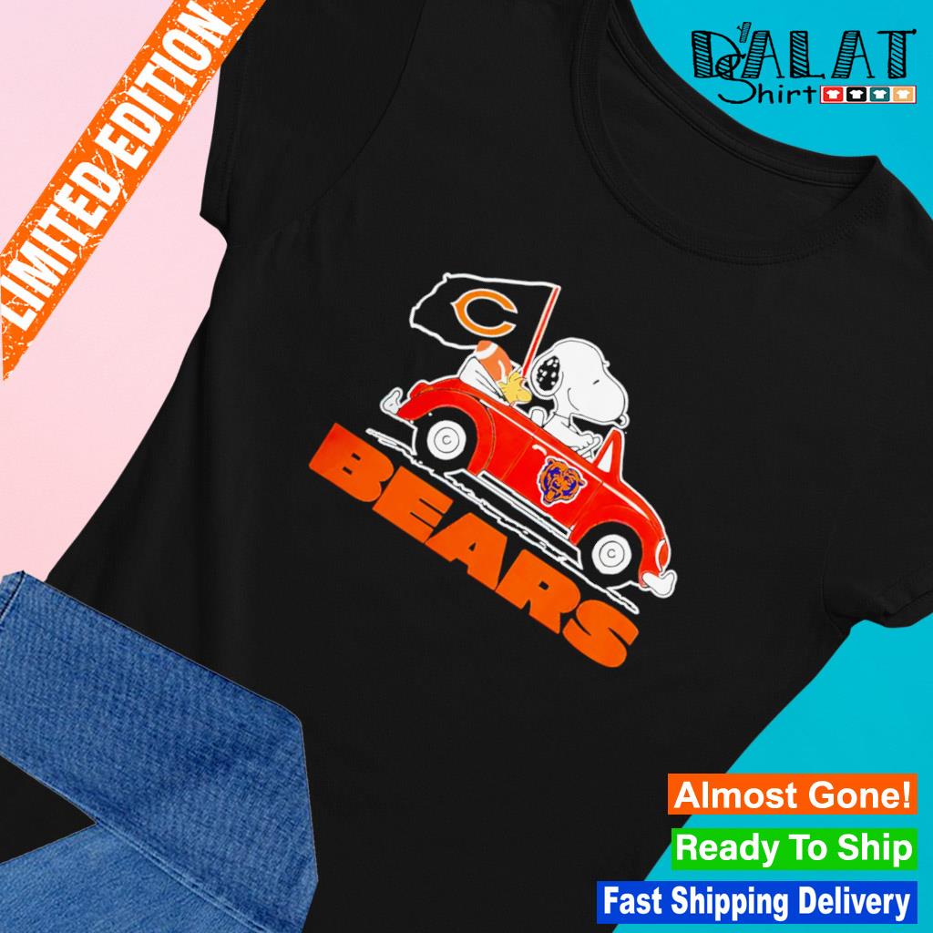 Snoopy And Woodstock Drive Car Chicago Bears T-Shirt by Tee5days