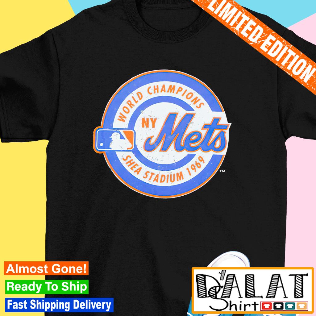 New York Mets on X: 🚨 RT TO WIN! 🚨 RT for a chance to win this 1969 World  Champions #Mets themed pack! #FanAppreciationWeekend Includes: 🔶 Replica  Jersey 👀 🔷 Replica Ring