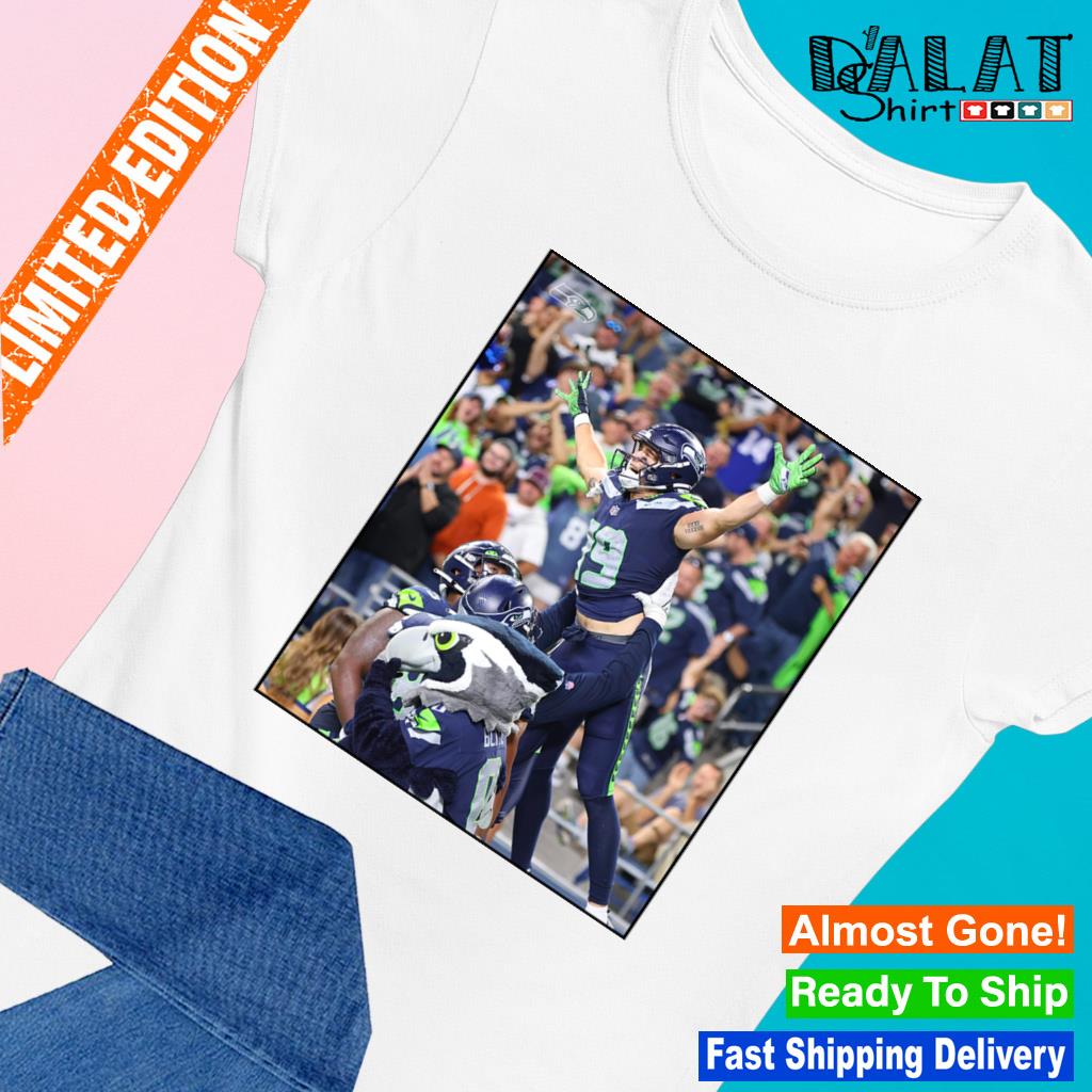 Jake Bobo Seattle Seahawks The Best Moments Minnesota Vikings vs Seattle  Seahawks poster shirt - Limotees