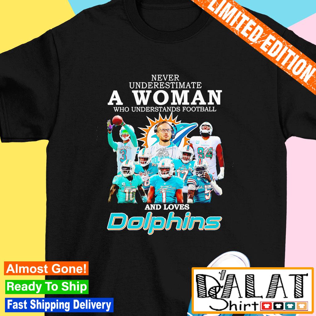 Dolphin Tshirt Love Dolphin Shirt for Women Love Dolphin Shirt -   in  2023