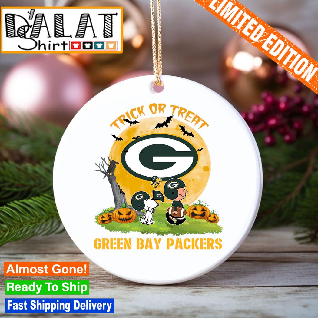 Happy Merry Christmas Snoopy Green Bay Packers logo gift shirt