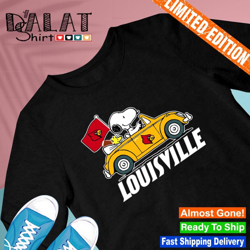 Snoopy and Woodstock driving car Louisville Cardinals T-Shirt - Dalatshirt