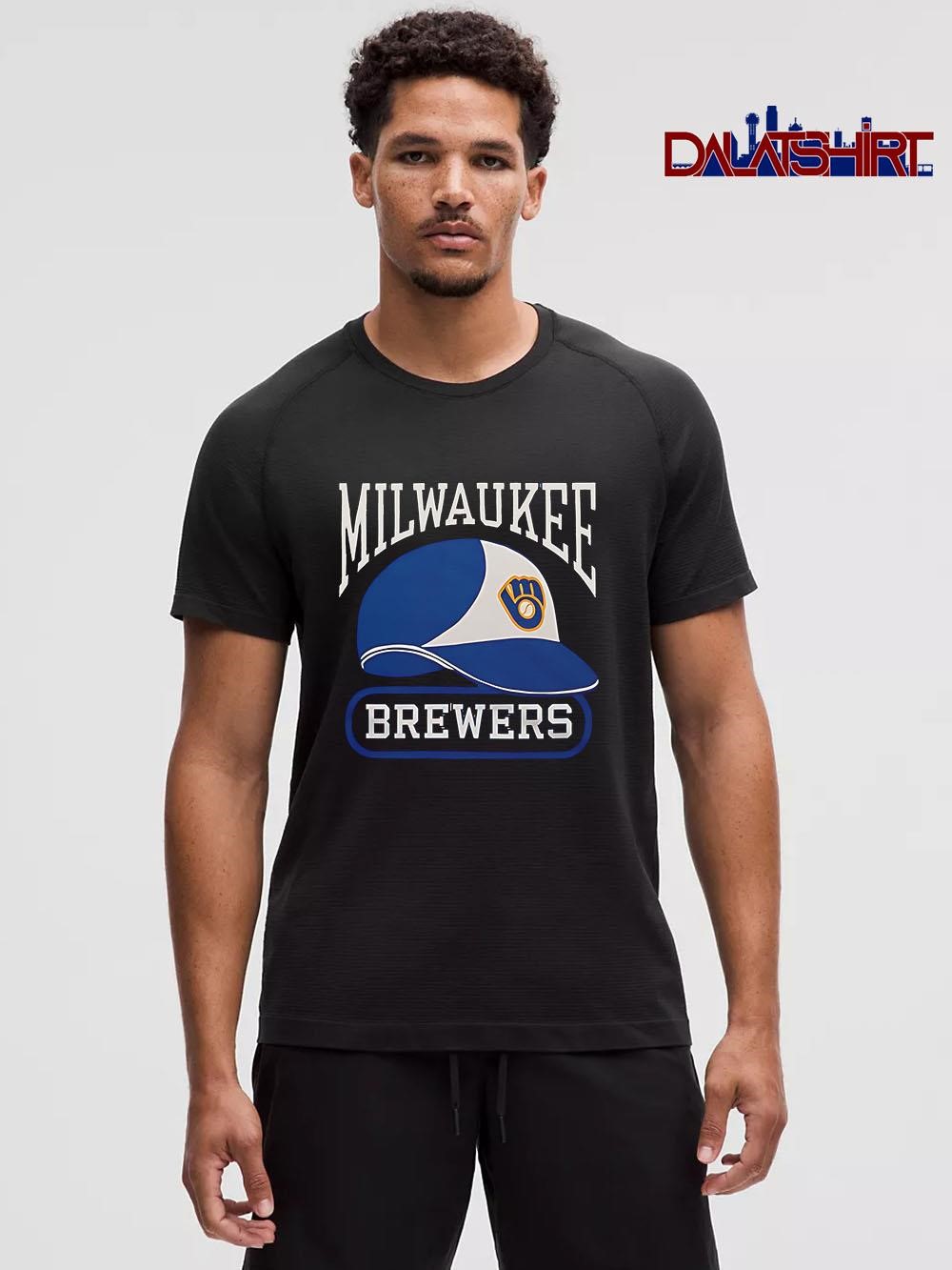 Premium Milwaukee Brewers Helmet vintage style shirt