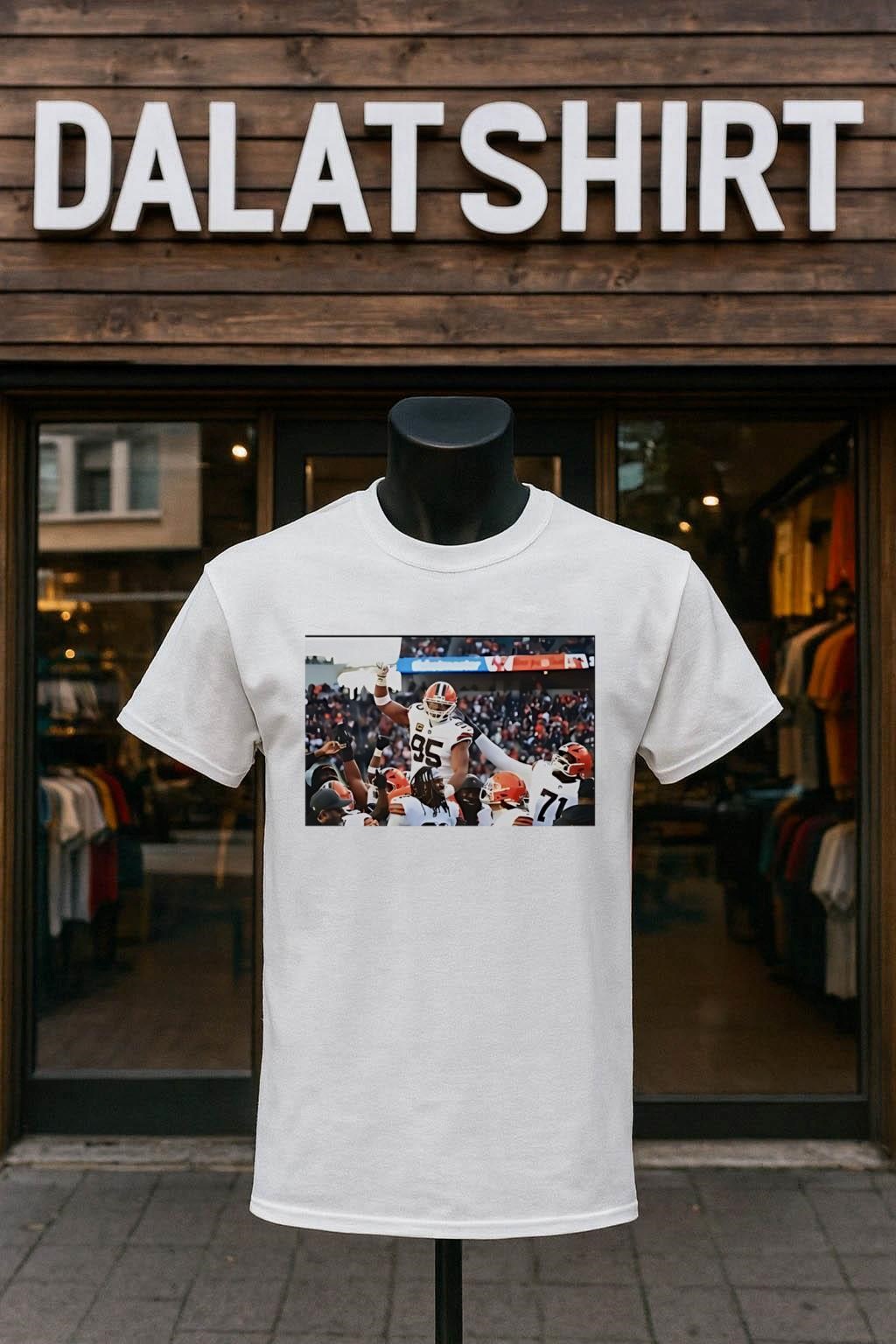 Top Cleveland Browns Myles Garrett breaks NFL sack record shirt