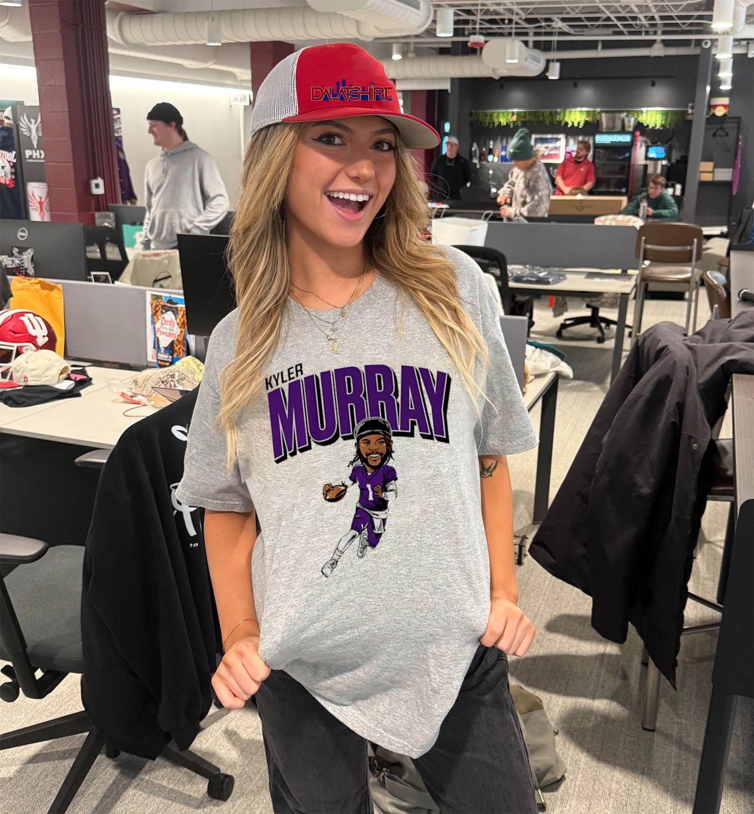 Funny Minnesota Vikings Kyler Murray Caricature V-Neck-T-Shirt