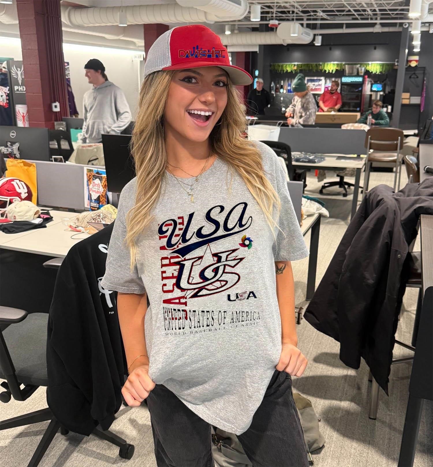 Funny USA Baseball 2026 World Baseball Classic Champions V-Neck-T-Shirt