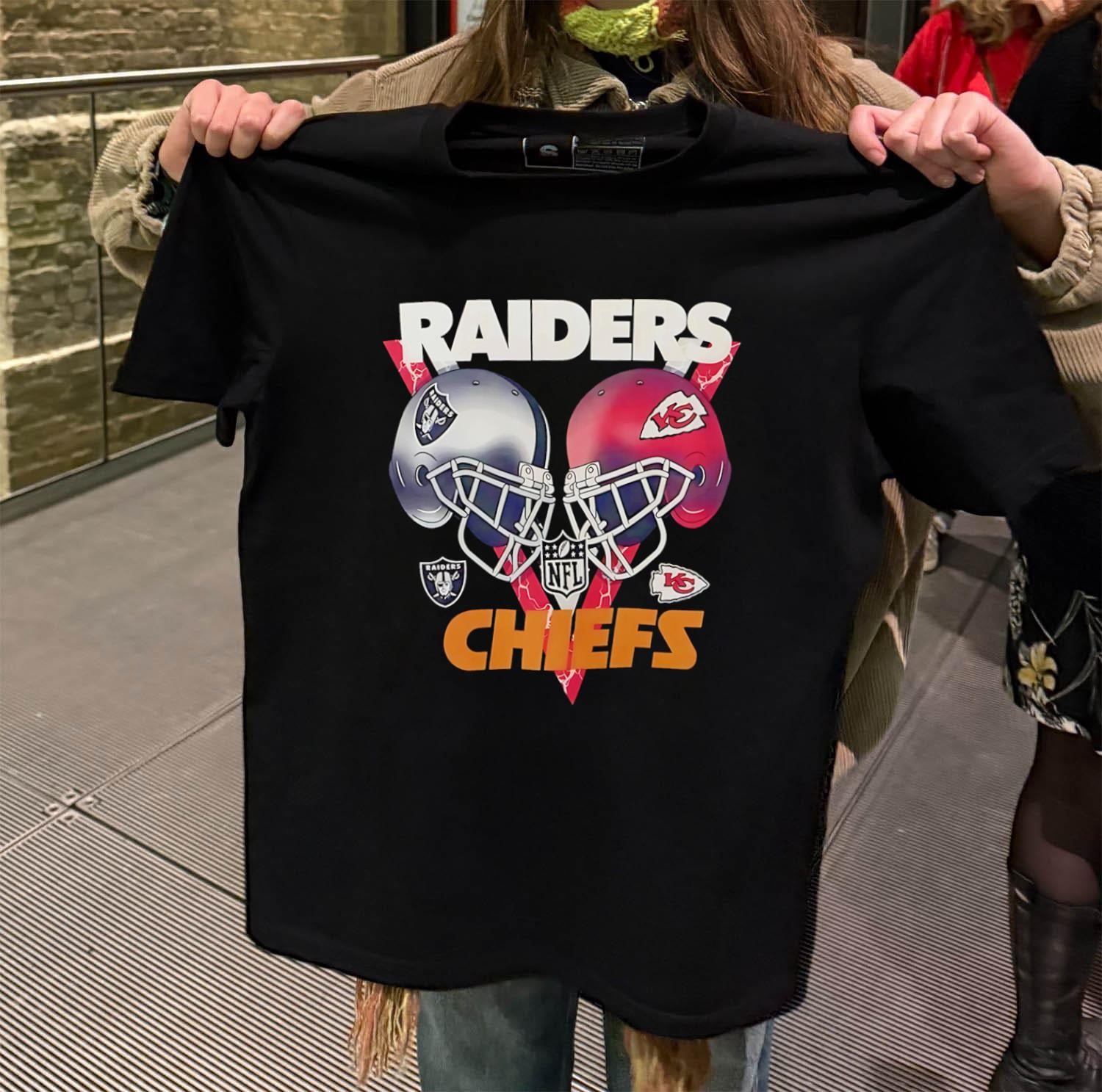 Las Vegas Raiders NFL x Chiefs helmets black-t-shirt