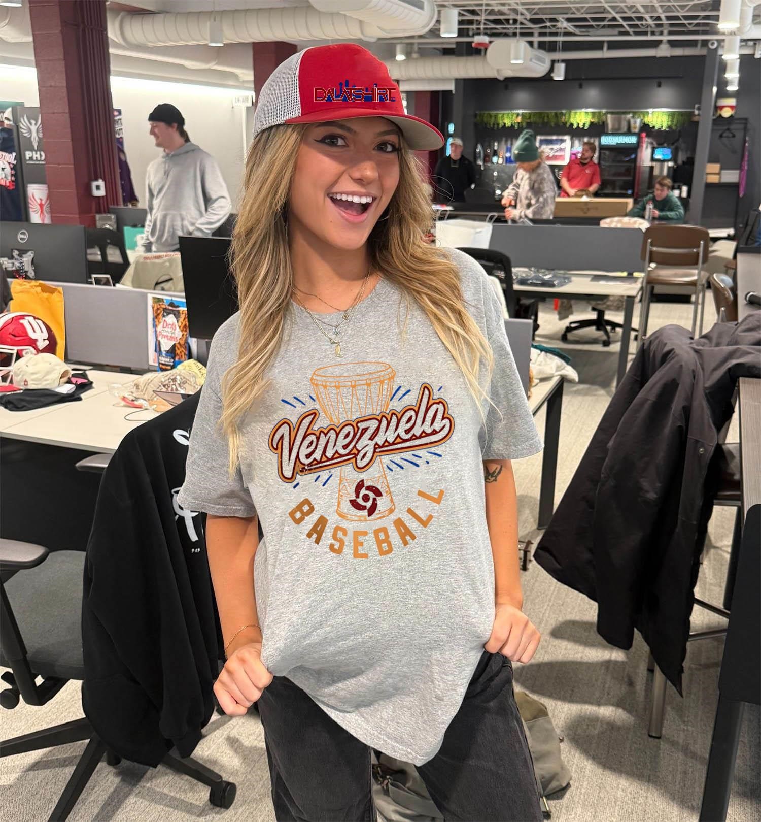 Nice Venezuela Baseball Preschool 2026 World V-Neck-T-Shirt