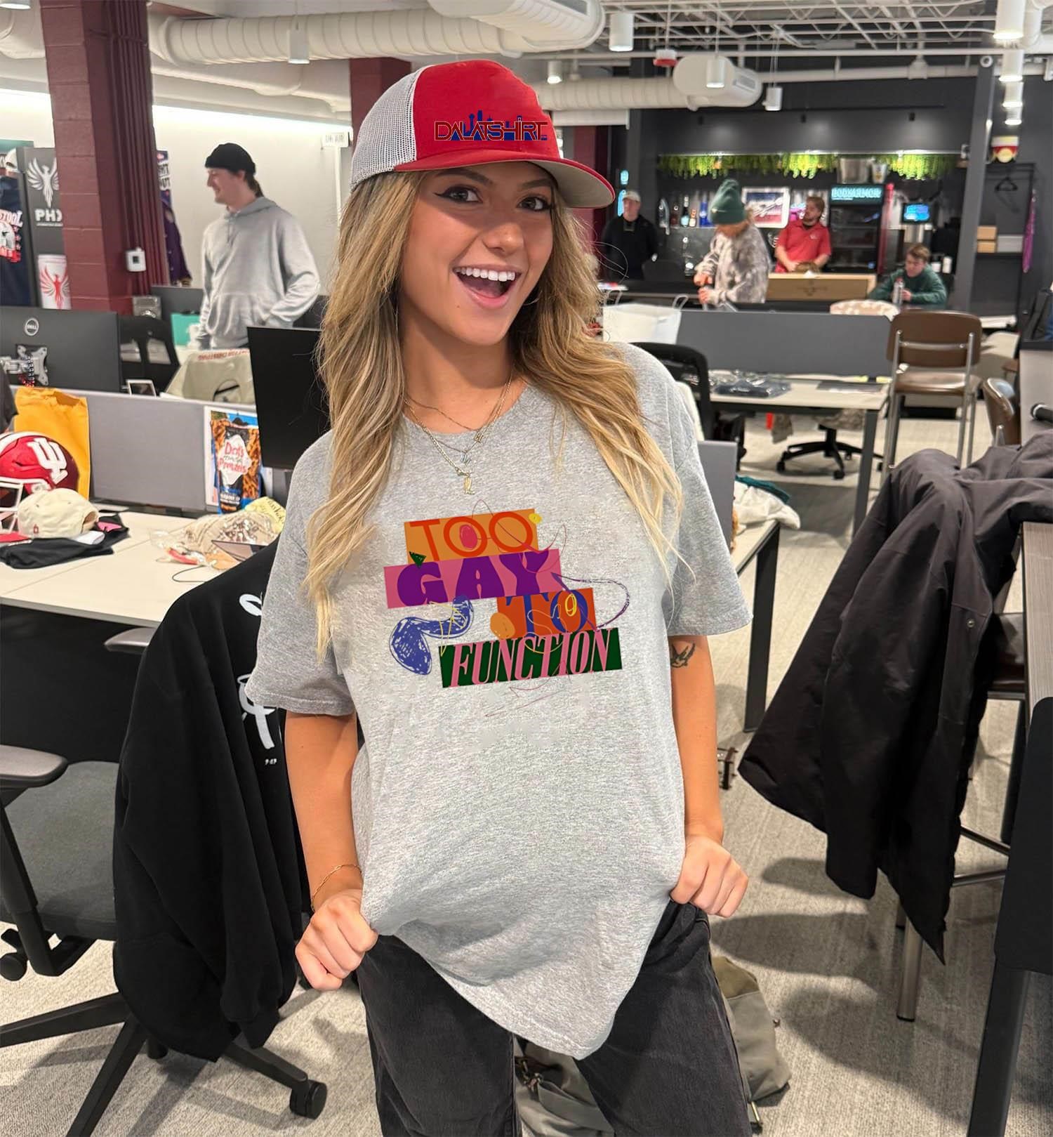 Top Too Gay To Function V-Neck-T-Shirt